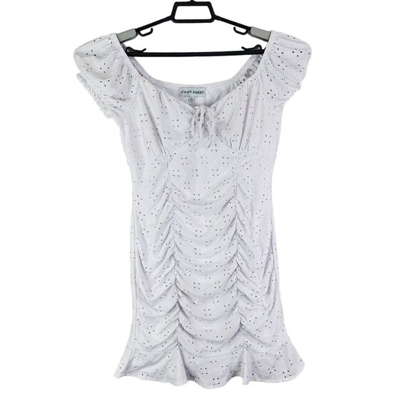 Junior's White Almost Famous Eyelet Mini Dress Ruched Short Sleeves Lined L - Picture 1 of 11